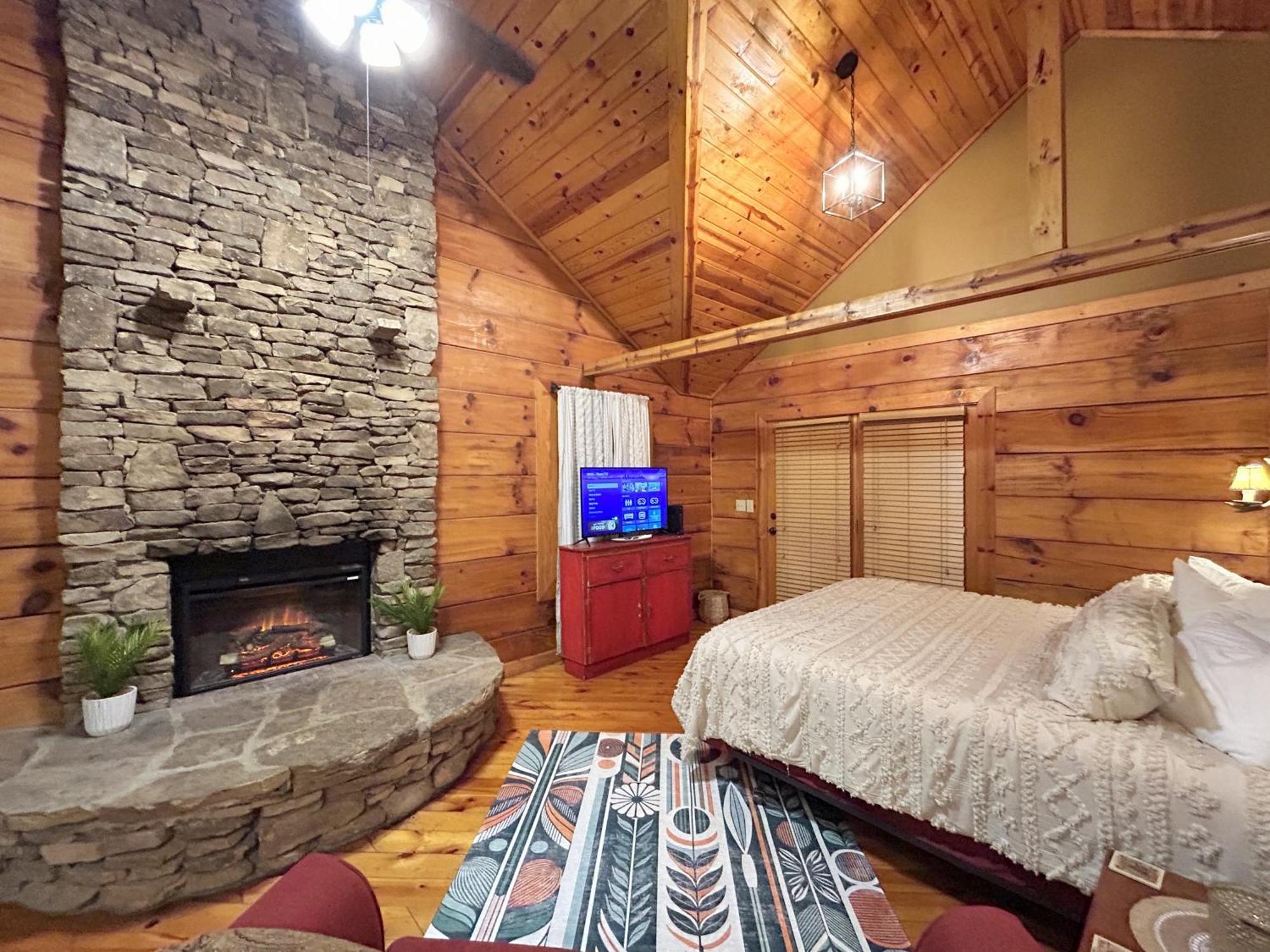 Honeymoon Hideaway Villa Gatlinburg Exterior foto
