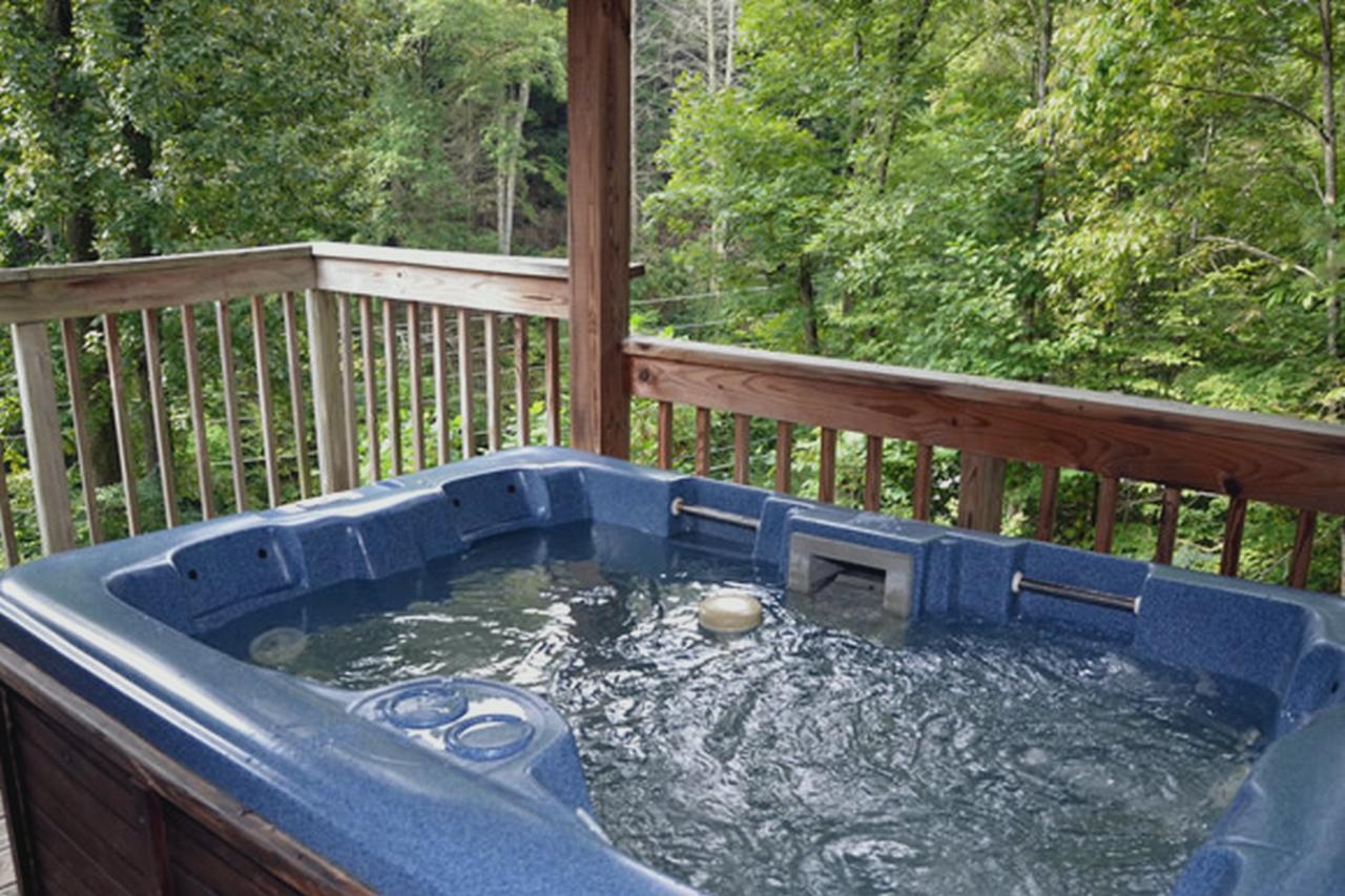 Honeymoon Hideaway Villa Gatlinburg Exterior foto